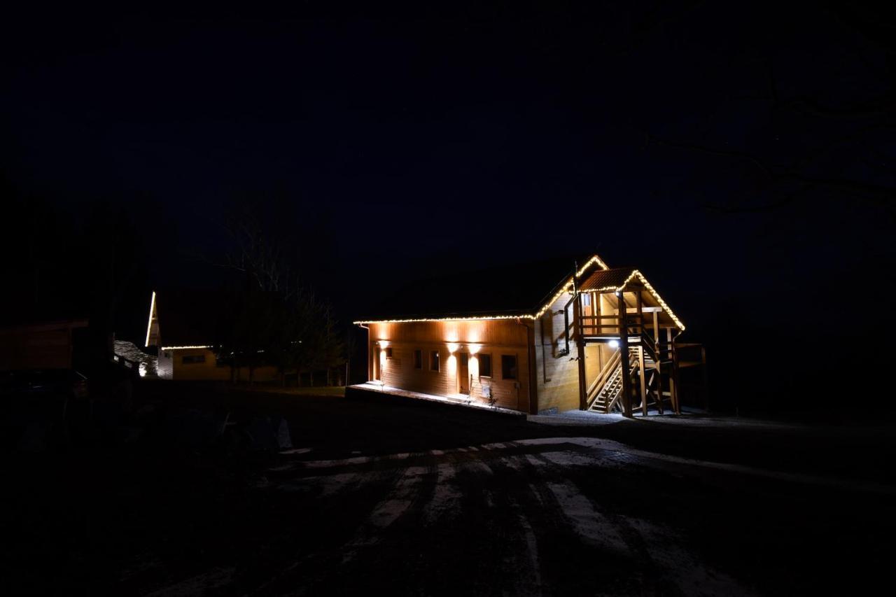 Chalet Apartments Mastal Zelezna Ruda Exterior photo